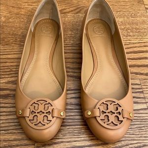 Tory Burch Tan Flats